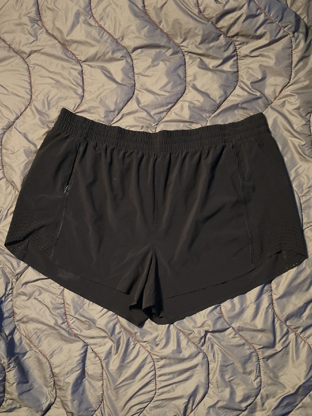 Athleta Hustle Black Short- 2XL